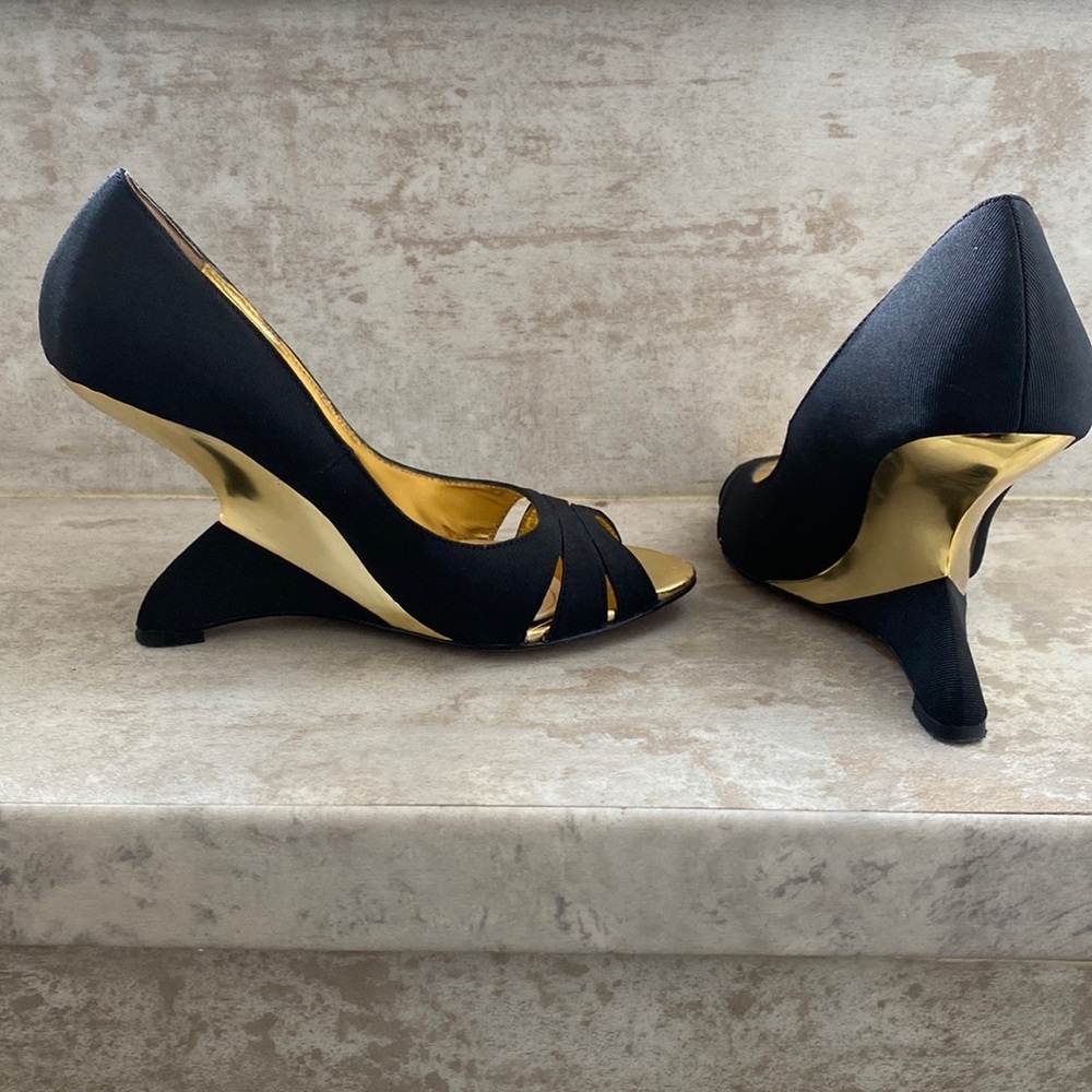 Charles Jourdan Abstract Peeptoe Heels Sz. 6
